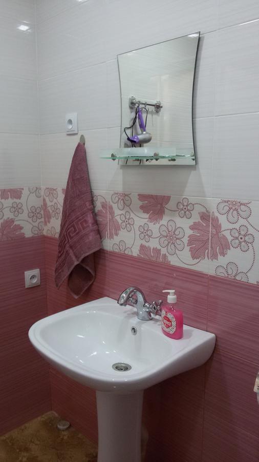 Natali Apartment Tbilisi ภายนอก รูปภาพ