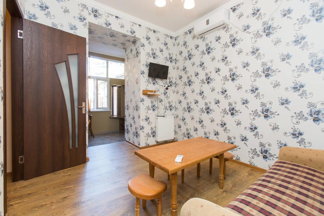 Natali Apartment Tbilisi ภายนอก รูปภาพ